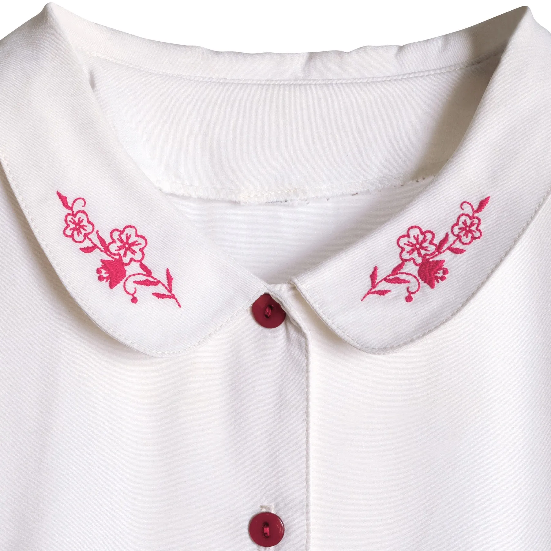 Slub Linen Embroidered Bermuda Collar T Blouse
